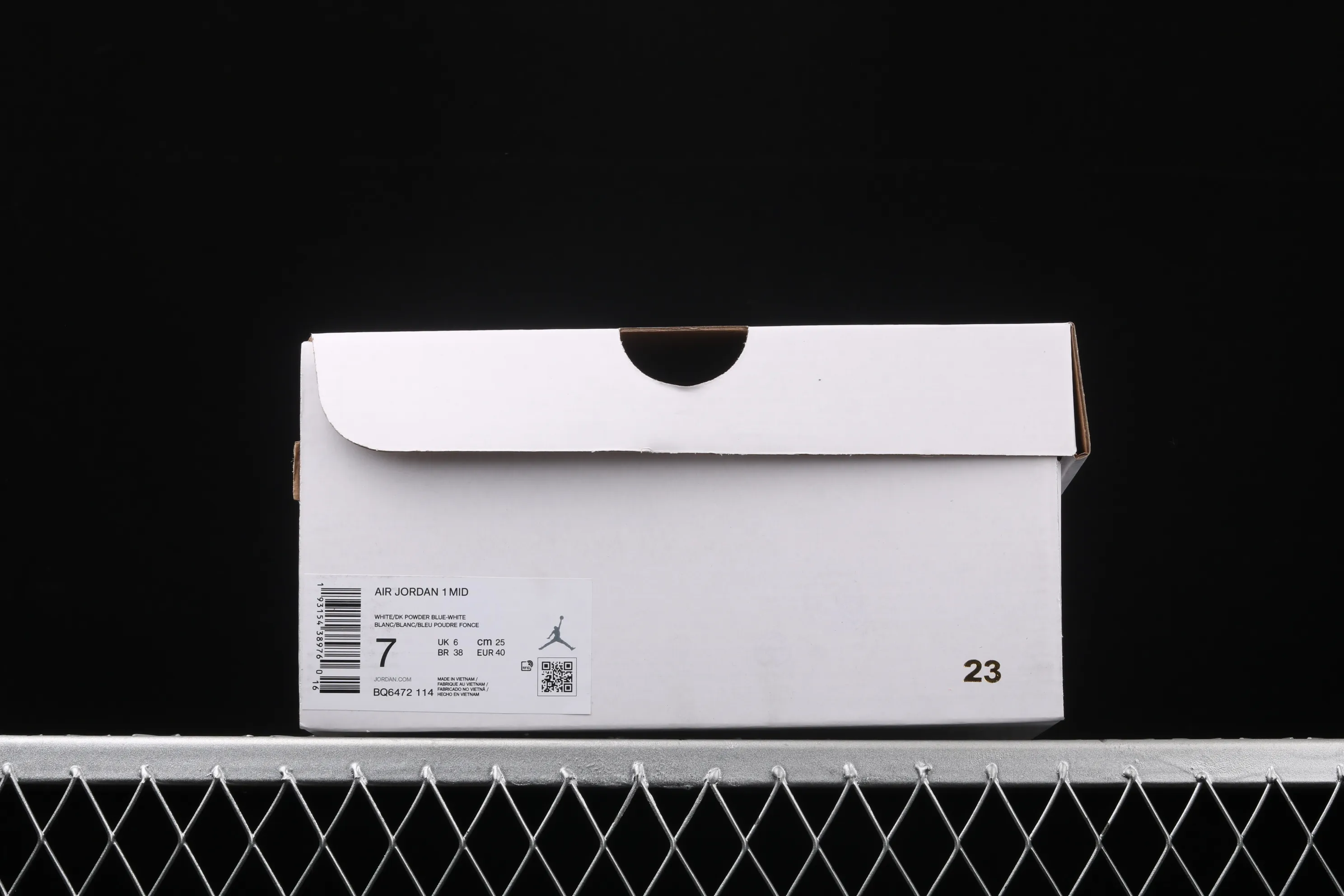 All Categories Air Jordan Jordan Series Basketball Shoes Air Jordan 1 Mid Air Jordan 1 Mid Carolina Blue AJ1 Joe 1 Lake Blue First Layer China Basketball Shoes BQ6472-114